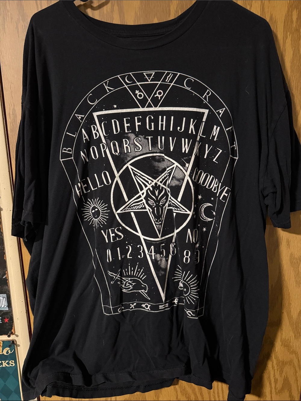 Men's Black Short-Sleeve Graphic T-Shirt with Occult Print